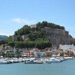 Isla de Beniidormi, Castillo de Denia sobre un famoso monte‐atalaya.